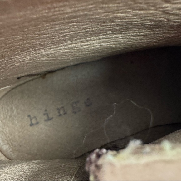 Hinge Tan Leather Ankle Booties side zip size 7 - Picture 7 of 8